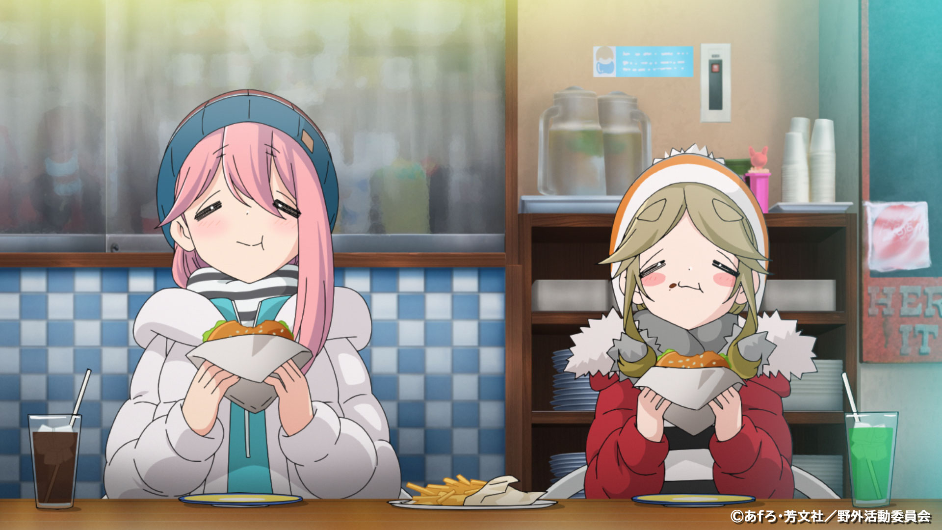 アニメ ゆるキャン シリーズ公式 映画大ヒット上映中 本日7月日は ハンバーガーの日 伊豆でなでしこたちが食べた金目鯛バーガー 至福の表情にもなってしまいます T Co Hhlzqklzxf Twitter