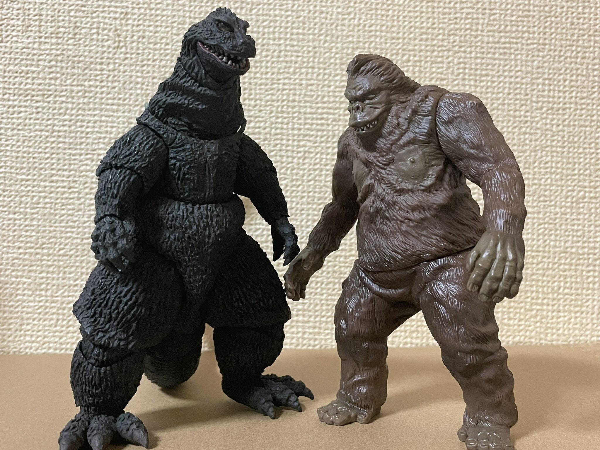 キングコング対ゴジラ（レイモンドトーイ・イノウエアーツ）特大ソフビ