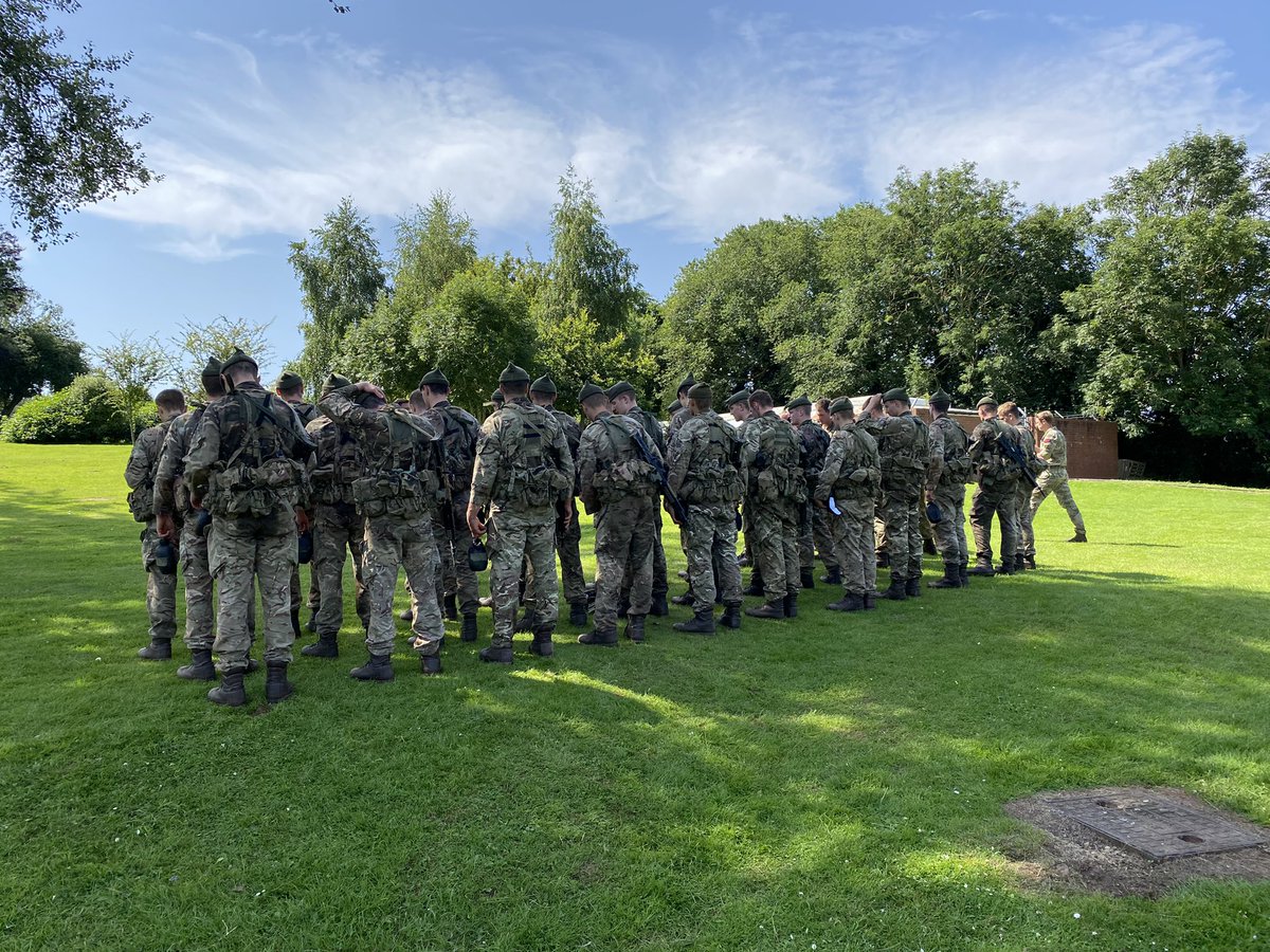 ColSimonChapman's tweet photo. All through Tarzan Assault successfully this morning. 30 miler to go. @LtGenMagowan @BrigRCantrillRM @WOCarlSteedman @leespencer_RM https://t.co/apaWZXgLxM
