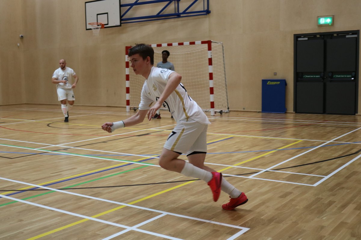LondonFutsalLe's tweet photo. Great moments on Saturday!! ⚽️ (Part I)💪🏼 MATCHWEEK 2 #welovefutsal @FintaFutsal @junctionelitefc @FcIntergen
#supportfutsal
#londonfutsalleague #footy #futsal #futbolsala https://t.co/Jysy9RhHjn
