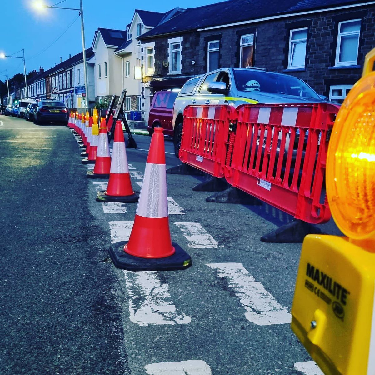 beacon_eventsUK's tweet image. We had a team suporting @S3Advertising with film unit #TrafficManagement over the weekend for a shoot.

Great to work with Team S3, and catch up with familiar faces @Proactive1staid &amp;amp; Collective Crowd Mngt.
.
.
.
#FilmUnit | #UnitSupport | #RoadClosure