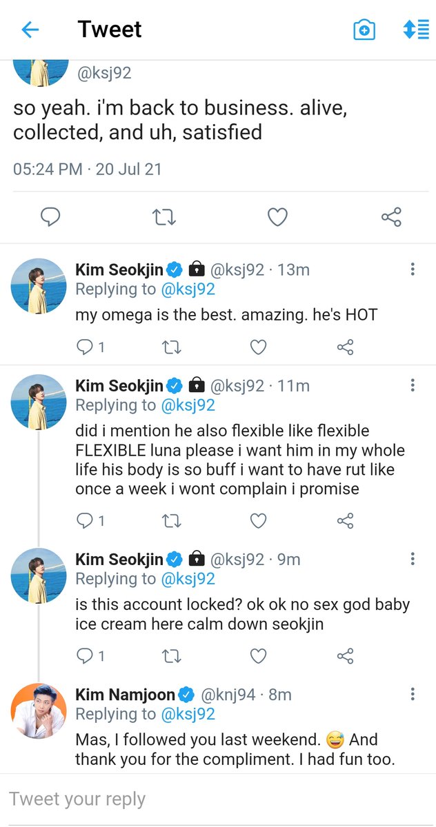 kucinggendut__'s tweet photo. β NAMJIN AU
About the Omega who's missing his Alpha's presence after they're spending time in heat together. Is there something wrong? Is The Alpha losing interest in him? Please no.
Little did he know, the said Alpha may be has a little secret.
Day 4 #OmegaJWeek @RJRmenfess https://t.co/WQuYXj0FLC