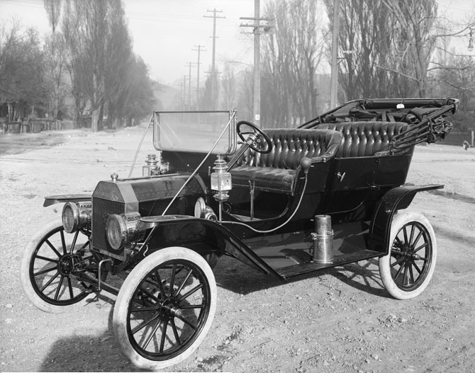 engineers_feed's tweet photo. This day on July 20, 1903 – The Ford Motor Company ships its first automobile. https://t.co/O3703bj3Rz