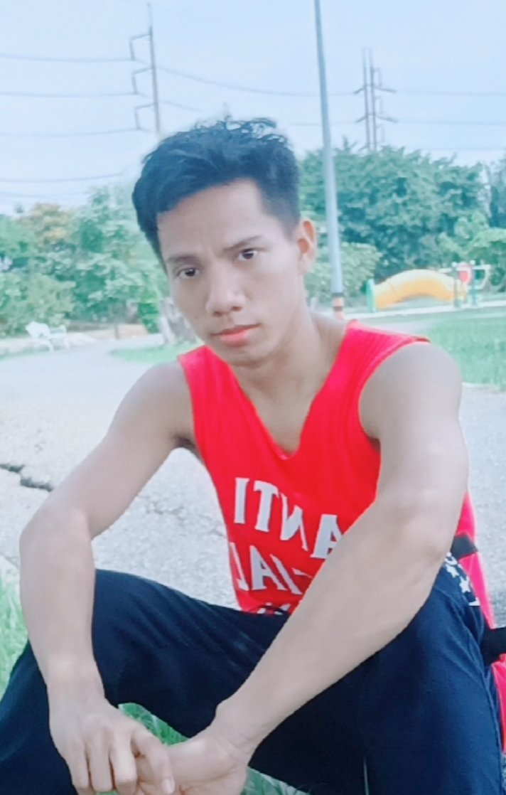 SawSanLay2's tweet photo. https://t.co/MOhBAgRxO4