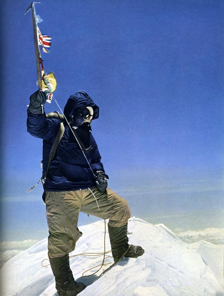 #OTD in 1919, Sir Edmund Hillary KG ONZ KBE was born in New Zealand 🇳🇿.

“You don't have to be a fantastic hero to do certain things - to compete. You can be just an ordinary chap, sufficiently motivated to reach challenging goals.“