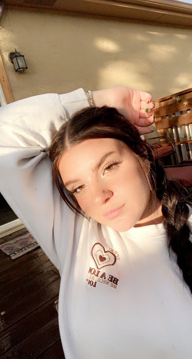 __abbyreed__'s tweet photo. “I get so lost inside your eyes” pretty sure Harry was talking about me when he wrote that line https://t.co/pTtIgRBYem