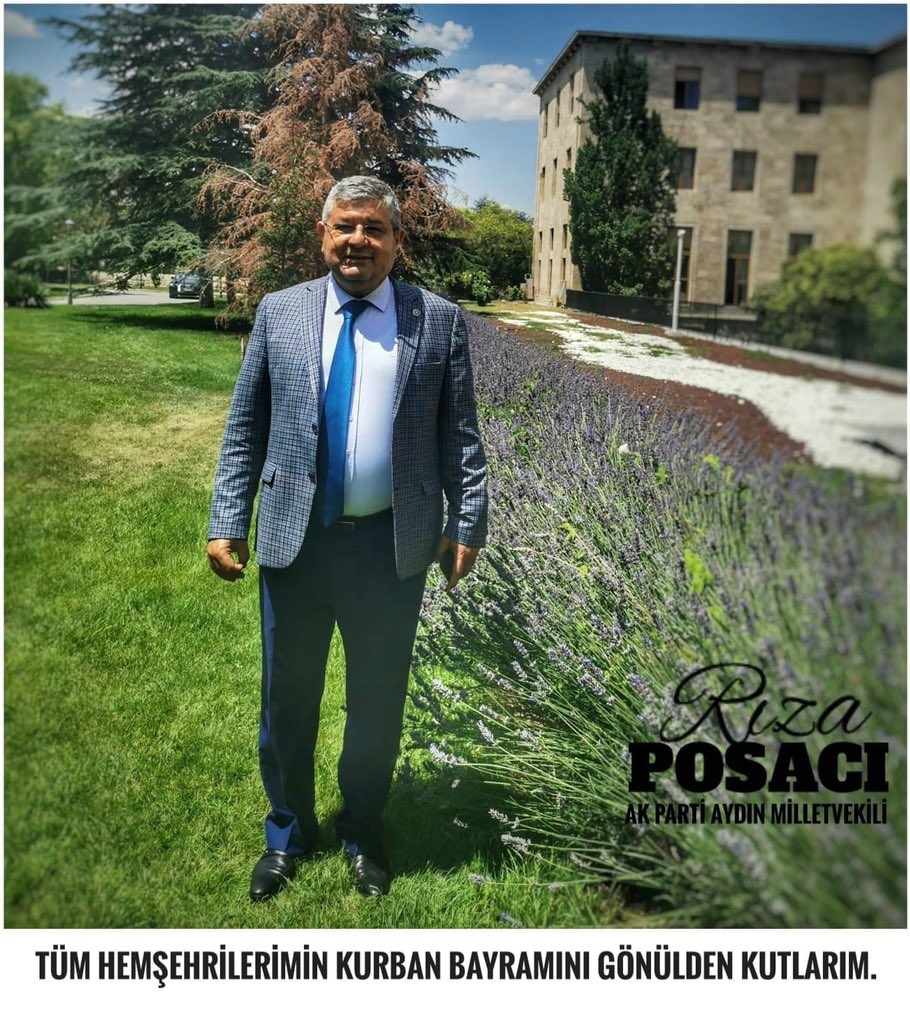 Sevdiklerimizle birlik ve beraberlik içinde nice bayramlara. 
#KurbanBayramı'mız kutlu olsun. #EidMubarak