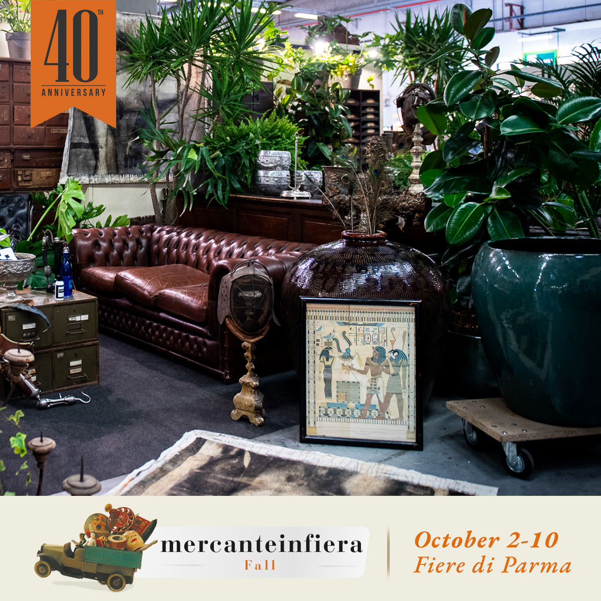 1981 - 2021: 40 years of #Mercanteinfiera Fall 🍂 
#Mercanteinfiera, the largest Italian exhibition of antiques, modern antiques, historic design and vintage collectibles, is back at Fiere di Parma from 2 to 10 October.
👉 mercanteinfiera.it
#40yearsofmercanteinfiera