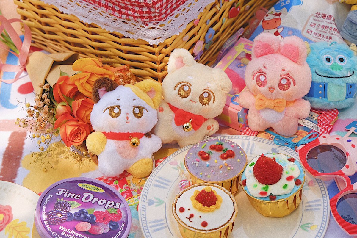 작년부터 올해까지 저희들은이 인형들의 재판매에 관한 댓글들을 많이 받았습니다🙇‍♀️여러분들의 성원에 너무너무 감사드립니다!우리는 월말에 다시 판매할 것이다.기대하시길 바랍니다💝💝