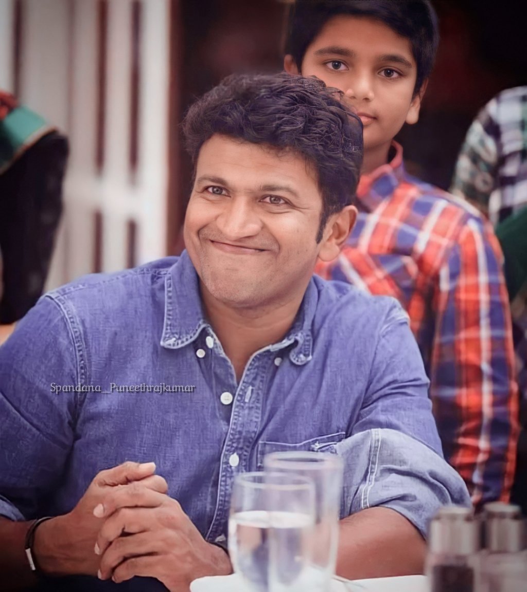 SpandanaPuneeth's tweet photo. Appu Cuteness 😻❤️!!
#PuneethRajkumar 
#James https://t.co/HGlCyNEuVD