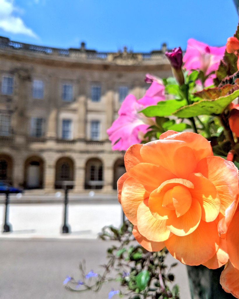 5 glorious days to make the most of #buxfest21🌸

Tuesday's line-up includes @SusanOwens100 10am, <a href="/MilaPianoTrio/">Mila Piano Trio</a> 12pm, #acisandgalatea 2 &amp; 7.15pm, #martynrady 4pm, <a href="/CarmenCoTrio/">CarmenCoTrio</a> 5.30pm. 

Bookings: bit.ly/BIF21Event