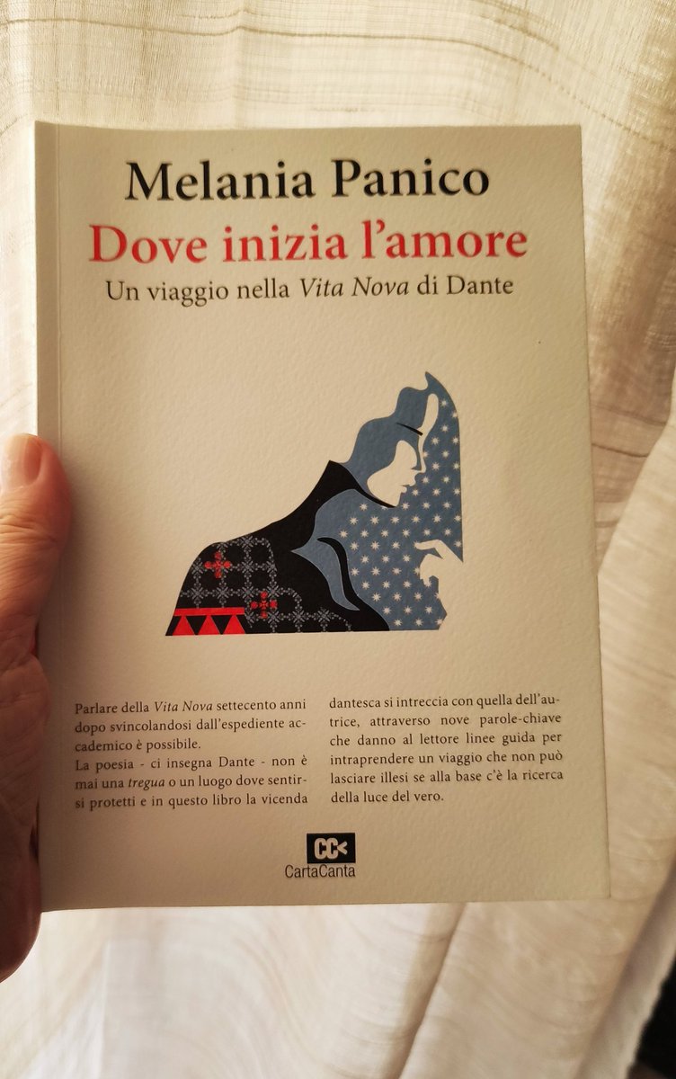 "Nella mia casa c'è posto per ogni cosa. Il cane respira pesantemente mentre lavoro al computer. Fuori una tempesta regala al monte una camicia di nebbia."

Melania Panico

#TraSogniERealtà a #CasaLettori 

📸 Mia

<a href="/CasaLettori/">Casa Lettori</a> 
<a href="/MelaMonroe/">Melania Panico</a> <a href="/cartacantaedito/">cartacanta editore</a> 
<a href="/Daviderond/">Davide Rondoni</a>