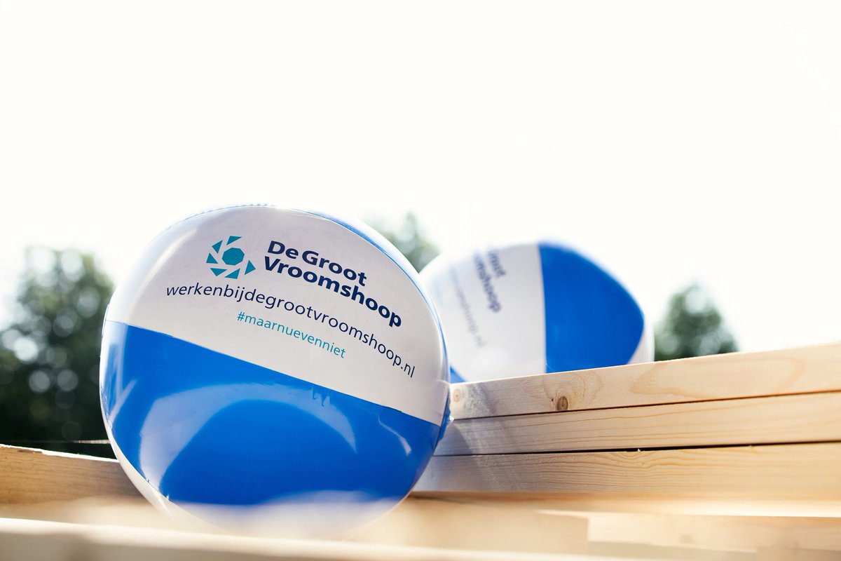 𝗪𝗶𝗷 𝗴𝗮𝗮𝗻 𝗯𝗶𝗷𝗻𝗮 𝗺𝗲𝘁 𝘃𝗮𝗸𝗮𝗻𝘁𝗶𝗲! ⛱☀️<a href="/DeGrootVrmshp/">De Groot Vroomshoop</a> viert vakantie vanaf donderdagmiddag 22 juli tot en met vrijdag 20 augustus. In deze periode zijn wij gesloten. 𝗚𝗲𝗻𝗶𝗲𝘁 𝘃𝗮𝗻 𝗲𝗲𝗻 𝗺𝗼𝗼𝗶𝗲 𝘇𝗼𝗺𝗲𝗿! 😎degrootvroomshoop.nl/groep/geniet-v…