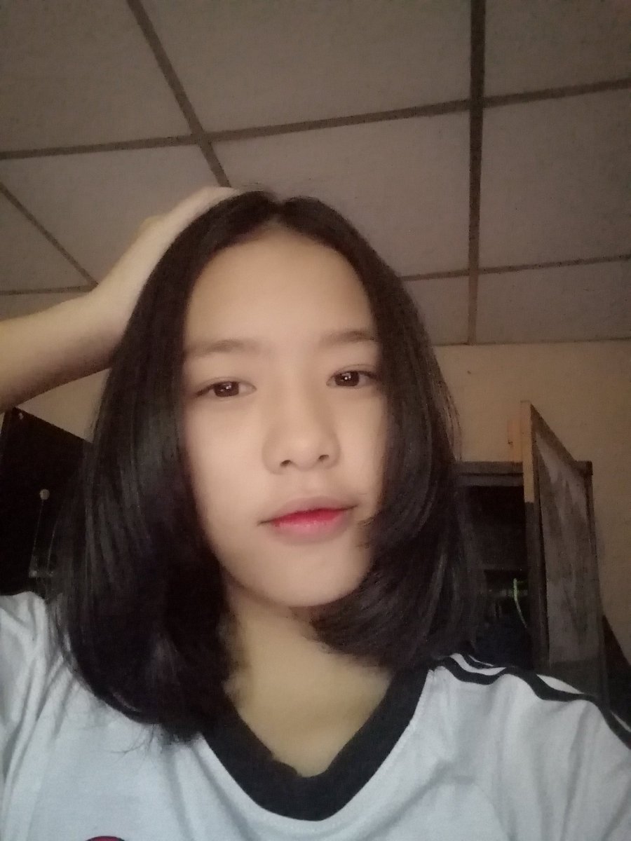 Fern59233512's tweet photo. ไม่น่ารักแบบนี้พอเป็นแฟนใครได้บ้างค่ะ
#โสด https://t.co/LgXaG0ao5H