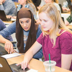 BloomScotland's tweet image. "The pandemic is exacerbating well-documented gender-specific challenges in the workplace: the gender pay gap, gender bias, higher rates of burnout for women, the unpaid care burden."

 buff.ly/3iw3j04