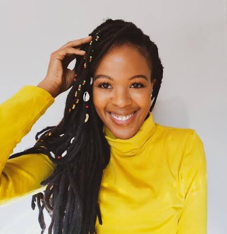 CASTING NEWS: Zandile Lujabe stars in Netflix Movie 

The former Isidingo &amp; Ayeye star, is starring in a new film directed by Muzi Mthembu.

The film also stars Phumelele Mthembu, Thami Buti and Makhosazana Ndlovu. 

The movie is called African American. 

#KgopoloReports