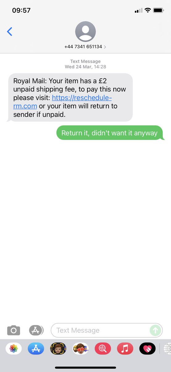 5napper's tweet image. Love replying to the scammers #scam #HSBC #royalmail they must think I’m stupid lol