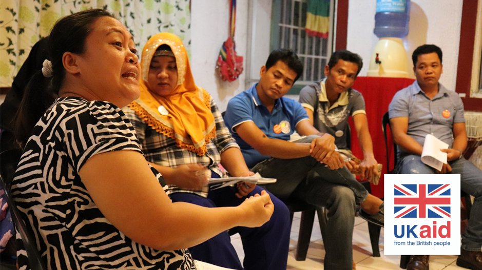 How can we create an environment for women's meaningful participation in building #peace?

Here's what we learnt from the Peace Research Partnership, funded with UK aid from the UK government: international-alert.org/news/lessons-l…