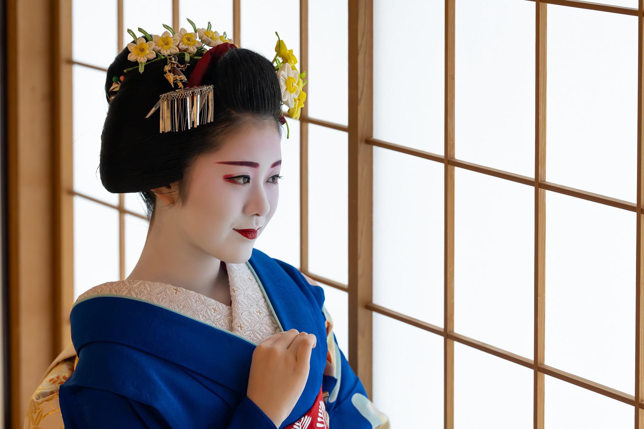 祇園甲部 芸妓 舞妓 うちわ 小田本 佳つ | www.sgh.com.co