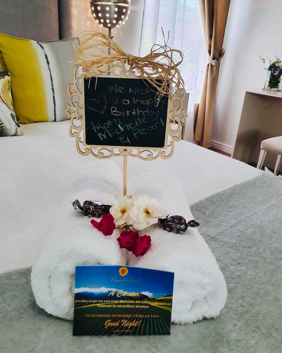 Fleur du Soleil are still running our 65% off special. 

Make sure not to miss out on this amazing offer. Available only when booking directly on there website, fleur-du-soleil.com .

#Franschhoek #Franschhoekmoments #Guesthouse #franschhoekwinevalley #luxurytravel
