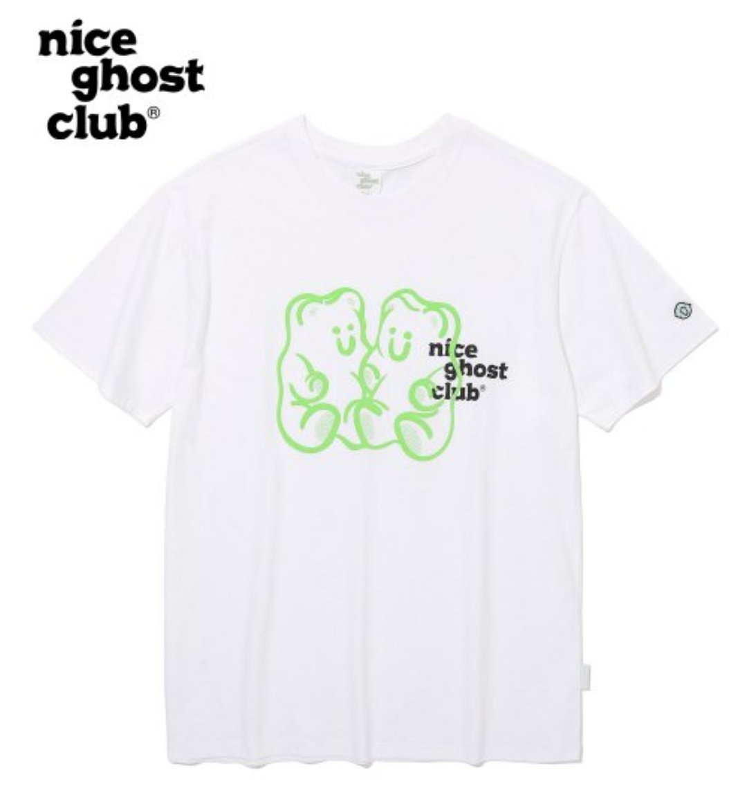 monbebecart's tweet photo. [ 🇵🇭 #MBBCartGOs ] - Nice Ghost Club B2

Gummy Bear &amp; Logo T-shirt, White 
[ as worn by Shownu 🐻 ]

— Php 1,400 (all in + lsf)
— Sizes: S, M, L only
— Normal ETA / Under Box 2

DOO: 07/31/2021, 12PM
DOP: 07/31/2021, 12PM

More info inside the form!
https://t.co/HkScxH74sb https://t.co/SK5mefUJaR