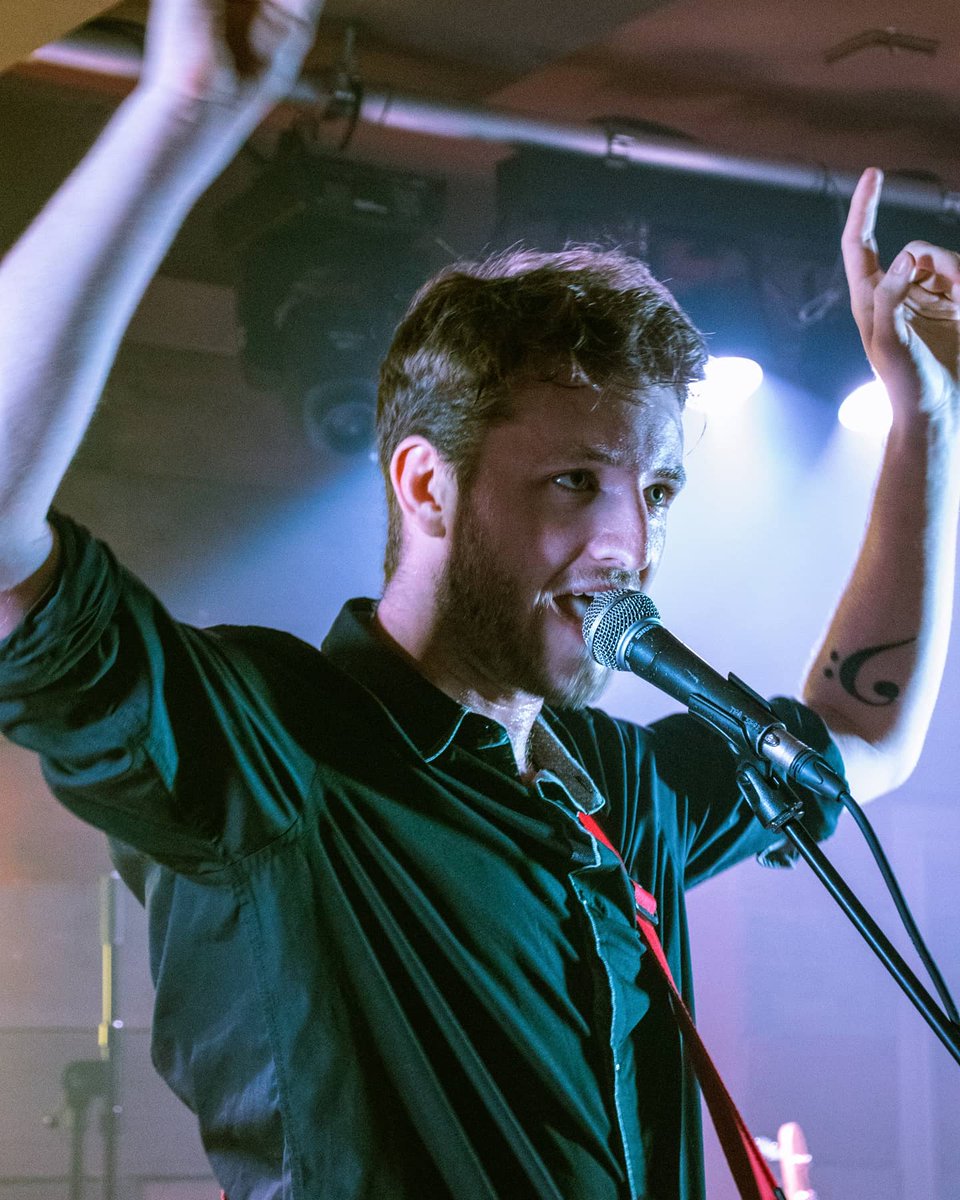 Basement Strippers 💃 tweet media