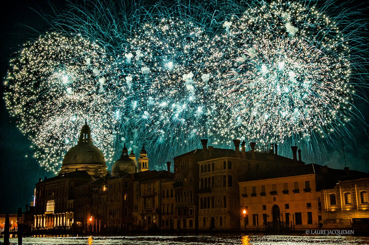 laure81's tweet photo. Foto @laure81 
https://t.co/wsnzMkl9km

#redentore #redentorevenezia #redentore2021 #festadelredentore #festadelredentore2021 #venezia #venise #venice #venedig #venicephotographer #fotografovenezia #venisephotographe https://t.co/RigMcSyxT4
