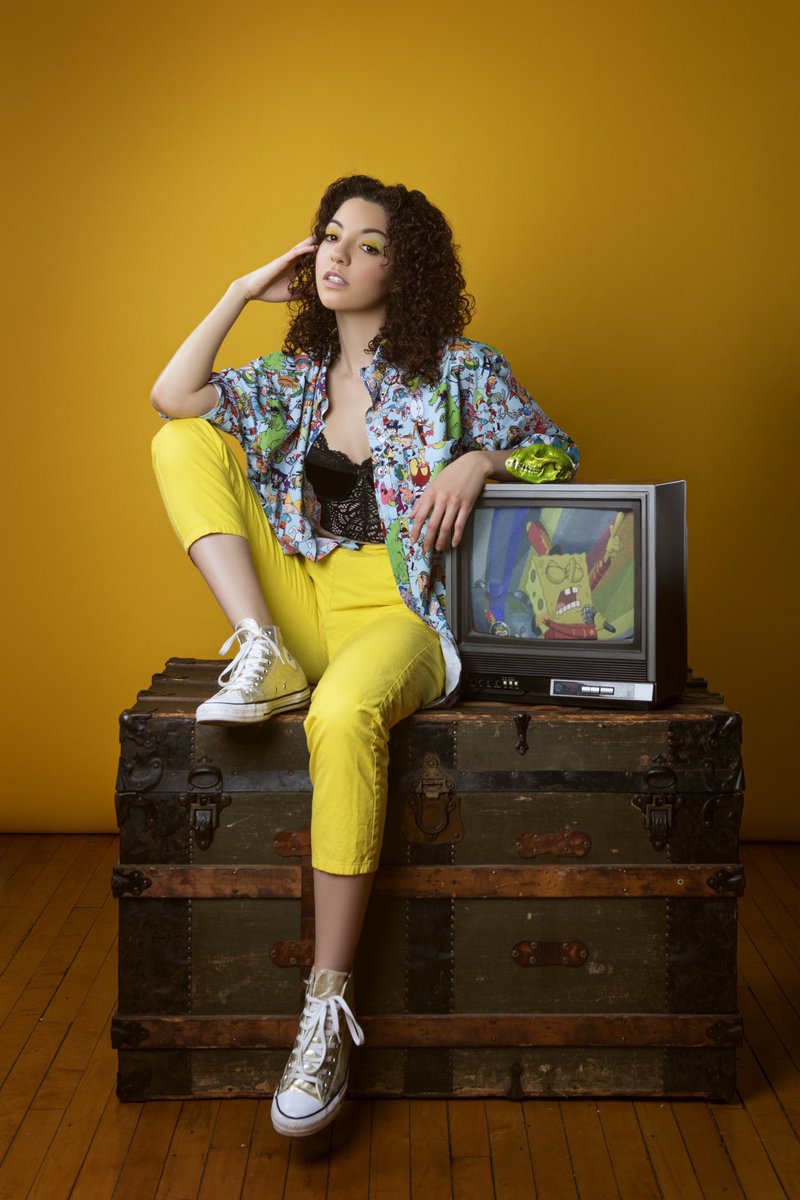 LadyEmbra tweet media