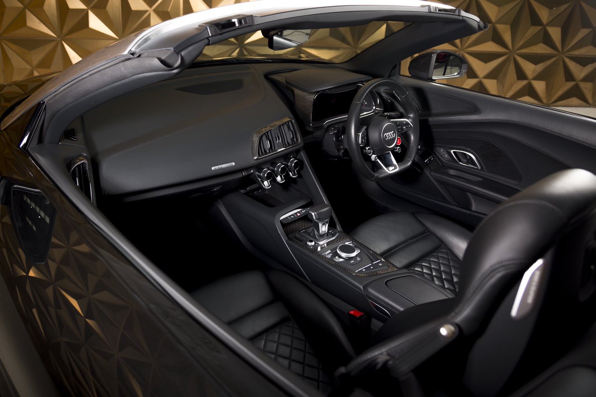 gvelondon's tweet photo. Audi R8 V10+ Plus

2018 • 7,680 miles • £109,900

It’s #SpyderSeason so what better opportunity than now to get yourself into the finest R8 in the country? #GVELondon #AudiR8 https://t.co/fJUIPUWfEa