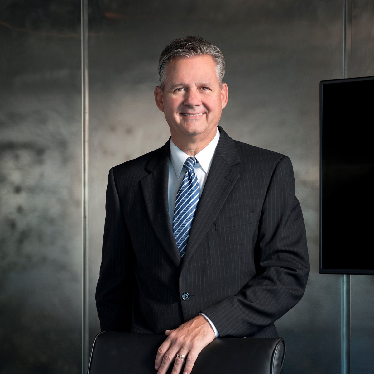 oklahomacitylaw's tweet photo. Get to know us! Meet Jeff Atkins, Partner at AMA Law. 

Mr. Atkins is a native Oklahoman, born and raised in Sapulpa, Oklahoma. He then obtained his law degree from The University of Oklahoma College of Law.

To learn more about our team click below. https://t.co/1HckRKS1Xf https://t.co/dVT4lvByFz