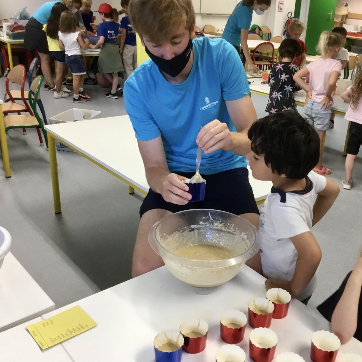 collegeduleman's tweet photo. 🦸 Not all superheroes wear capes, some wear our Nano Camp monitor t-shirts!
#collegeduleman #internationalschool #ecoleinternationale #boardingschool #geneva #switzerland #geneve #suisse #nanocamp #campnano #summercamp #campdete #madeforsummer #holidays #monitor #superhero https://t.co/CBjmc6WUQI