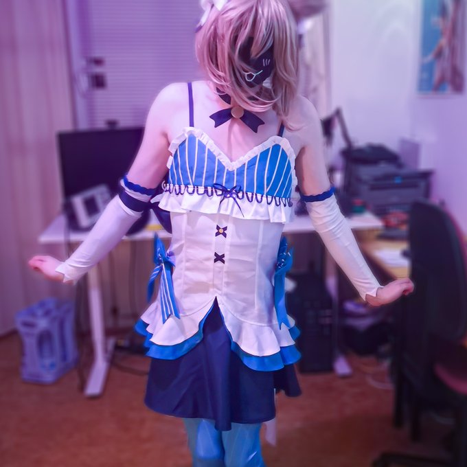 Wanted to wear this to dokomi... turns out the tickets are all sold. (hmu if u got 2 for saturday or