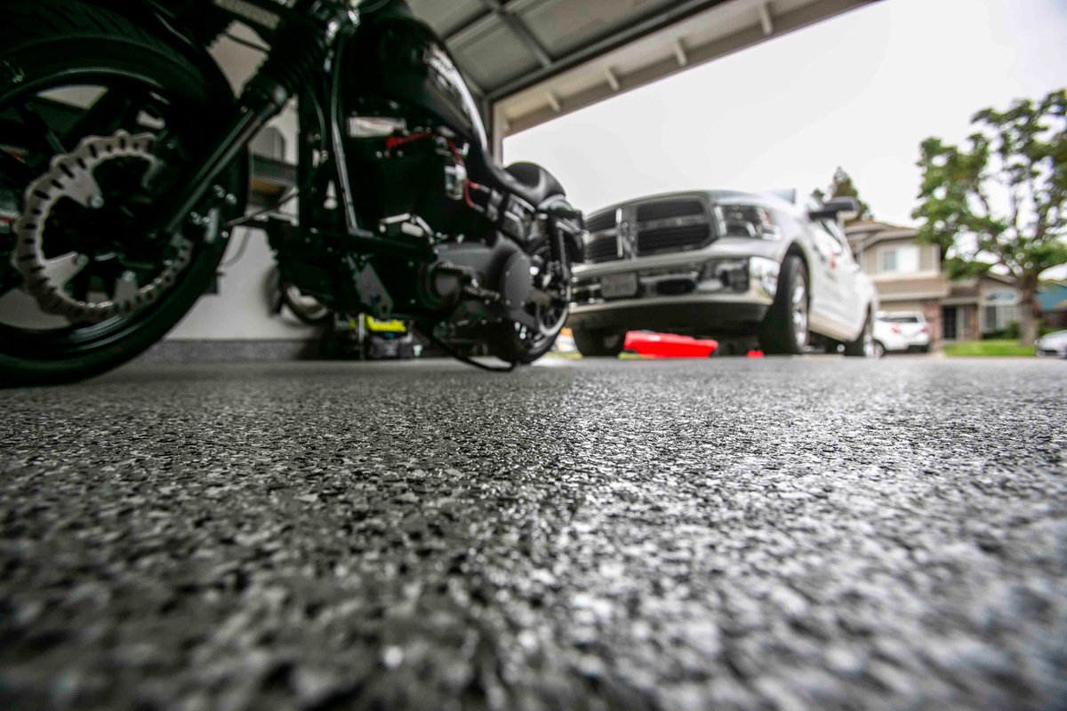 Going to new heights? Let's start you up with custom epoxy flooring for your garage and backyard. What epoxy are you looking for, flake or metallic? Let's get it started. Call us now for a free estimate today at 916-282-3039.

bit.ly/3dq7Hfz