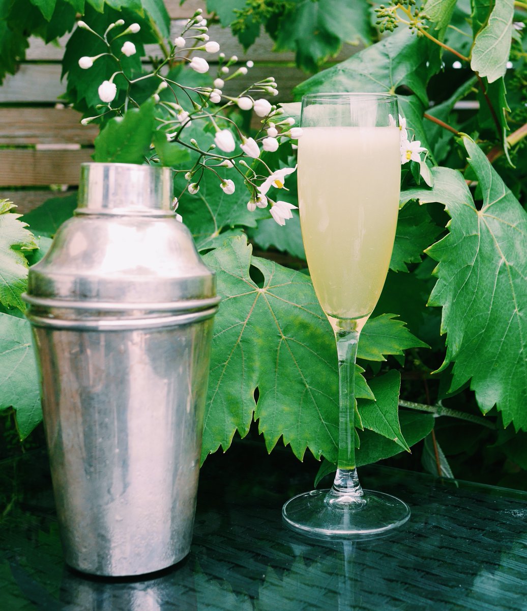 This Daiquiri made from <a href="/jones_rum/">John Paul Jones Rum</a> is refreshing &amp; light with a beautiful balance of sweetness, perfect for days when it is hot 🌞

👉ow.ly/xHBg50FzP86 for the recipe &amp; an interview with Finnian Gill from <a href="/jones_rum/">John Paul Jones Rum</a> to learn more about the inspiration behind the brand 🌊