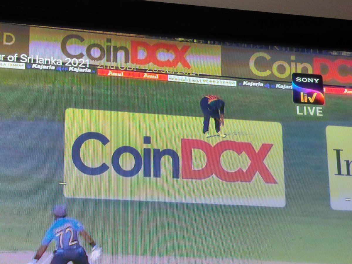 sourabh40449146's tweet photo. 2nd ODI with @CoinDCX and team India. Another #DCXfie match.
@smtgpt You guys are everywhere β https://t.co/br4CbQZsW5