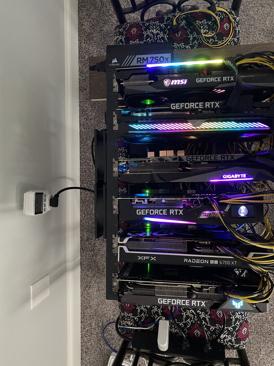 prosavagedev's tweet photo. @splodgebox Nah it’s not a crash yet...
Also just mine instead, money always goes up even if price goes down :)
Plus graphics cards are always worth something https://t.co/fPLtylZcjP