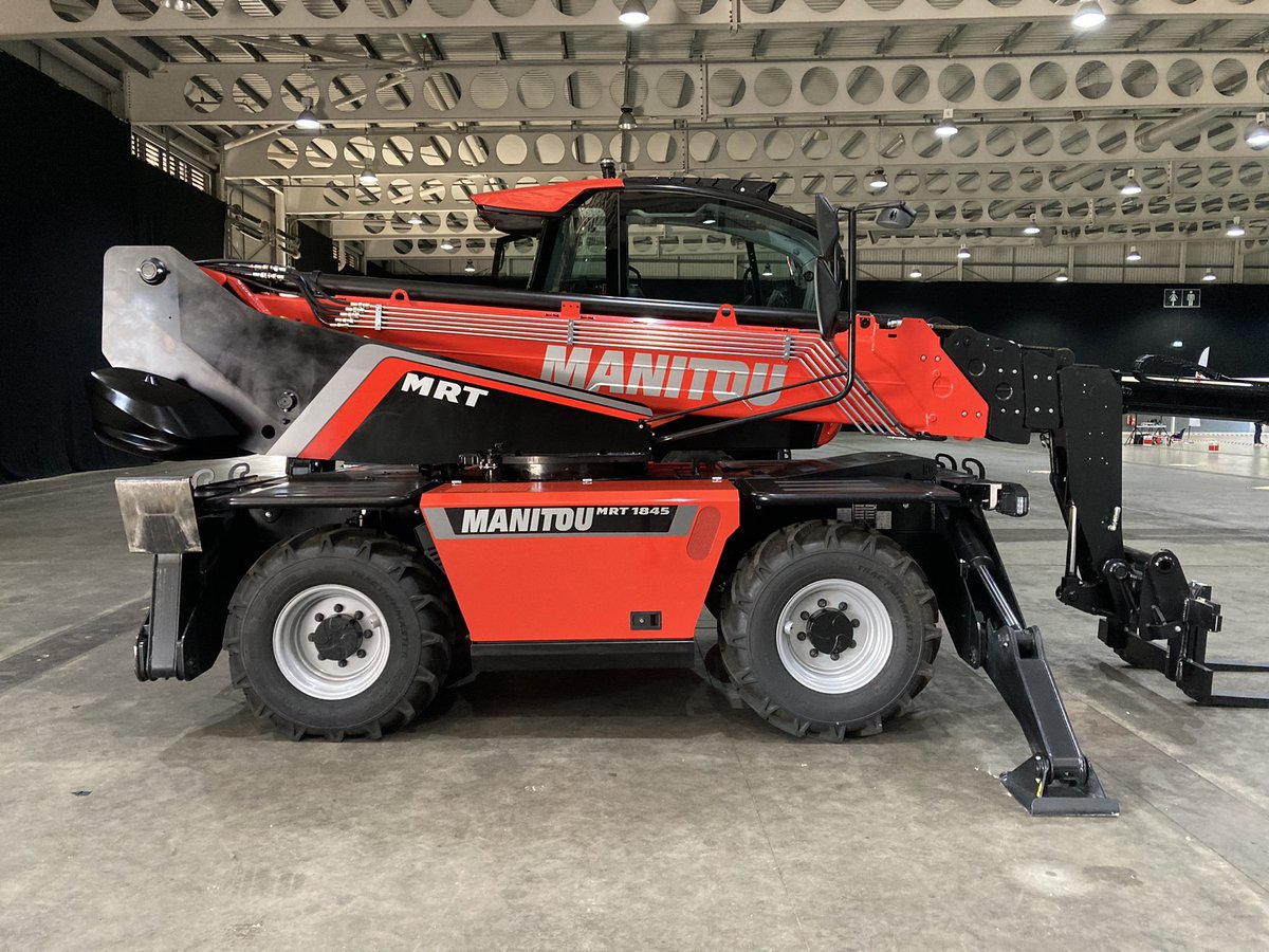 <a href="/rdmachinery/">R & D Machinery</a> are training today with <a href="/GroupManitou/">Manitou Group</a> <a href="/ManitouUk/">Manitou UK 🇬🇧</a>. Learning all about the fantastic new Manitou MRT Vision and Vision + range