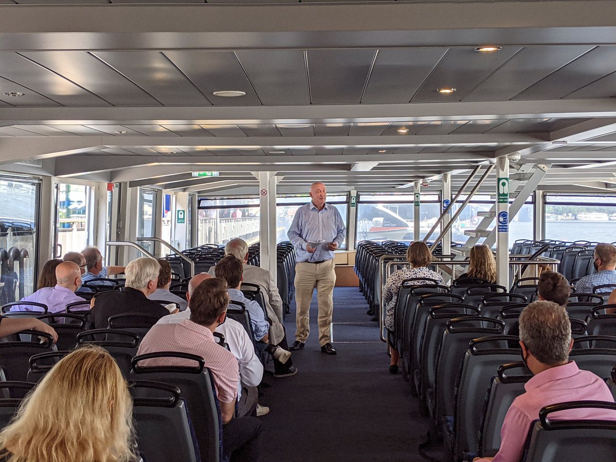 UKinbound's tweet photo. Today we are taking to the Thames to highlight the vast amount of export earnings the UK is losing out on - a massive £78m every day! The industry needs urgent support to survive until intl travel reopens #saveinboundtourism #morethanaholiday https://t.co/4t2CQGbVbo
