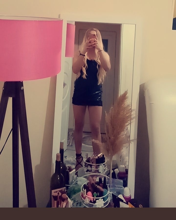 #alanyatravesti  #alanyatraveﬅi  #alanyatravestiler  #alanyamasaj  #alanyaseks  #alanyatravestileri  #alanyagay  #alanyamerkez  #alanyatraves  #alanyasex  #alanyatraves