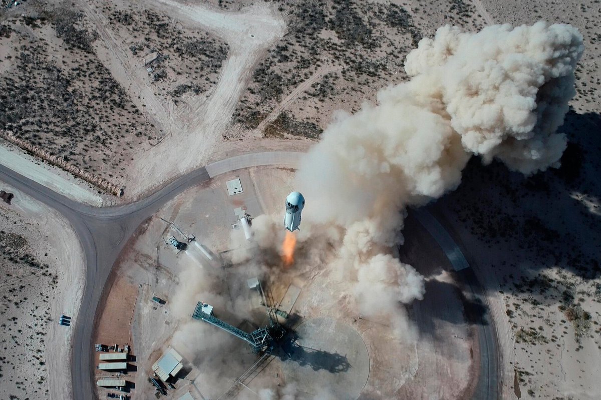 tr_laboratory's tweet photo. To our friends at @blueorigin, congratulations on your launch of #NewShepard today. Good luck and Godspeed Jeff Bezos! (Photo via Associated Press) https://t.co/BIEIhIvMgM