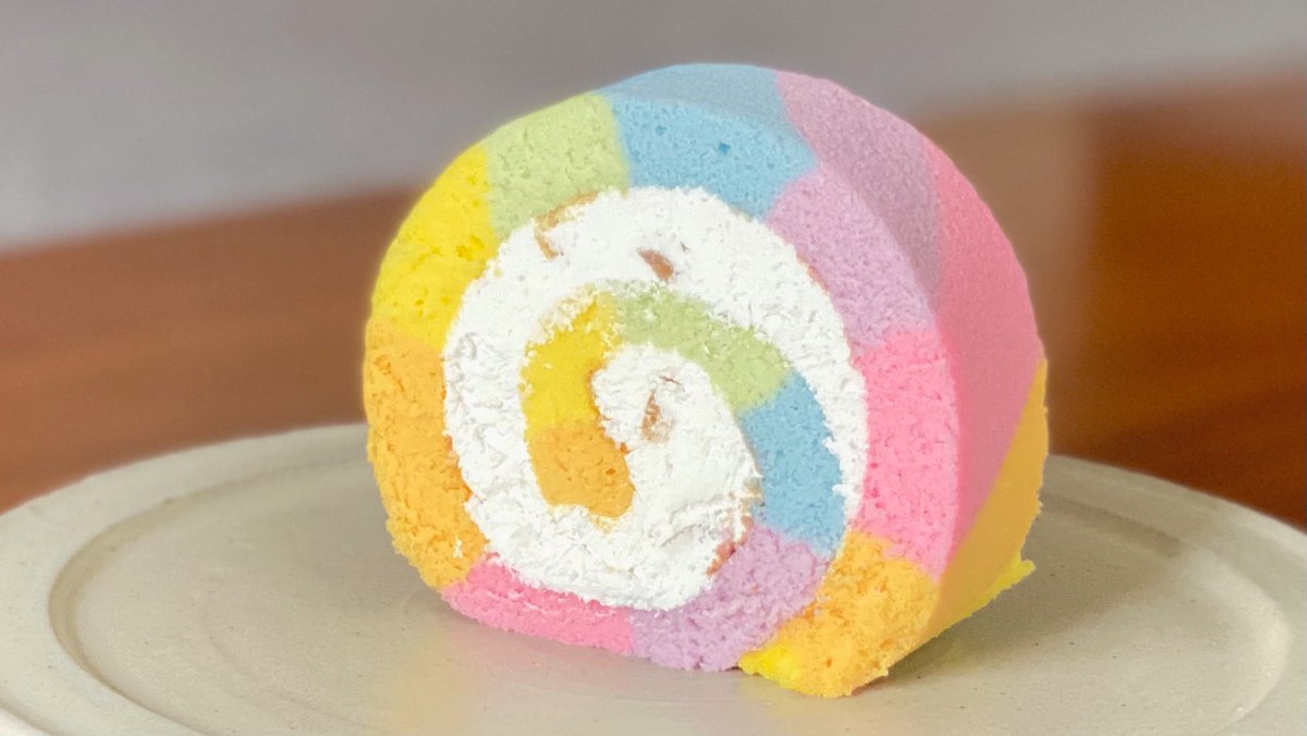 作り方動画あり 映え必至 美しすぎる7色のロールケーキ ゲーミングロールケーキ と思ってしまうtwitter民 Togetter