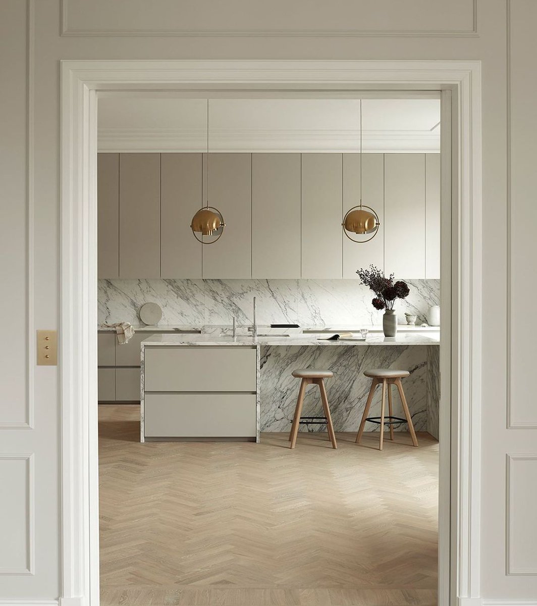 ⭐En Interiorismo Trinidad 𝐝𝐢𝐬𝐞ñ𝐚𝐦𝐨𝐬 𝐭𝐮 #𝐂𝐎𝐂𝐈𝐍𝐀 𝐚𝐝𝐚𝐩𝐭𝐚́𝐧𝐝𝐨𝐧𝐨𝐬 𝐚 𝐭𝐮𝐬 𝐦𝐞𝐝𝐢𝐝𝐚𝐬 𝐲 𝐩𝐫𝐞𝐩𝐮𝐞𝐬𝐭𝐨 
👉Tú eliges todo: materiales, colores, módulos, puertas, cajones, accesorios, etc. Nuestro equipo te ayudará y orientará