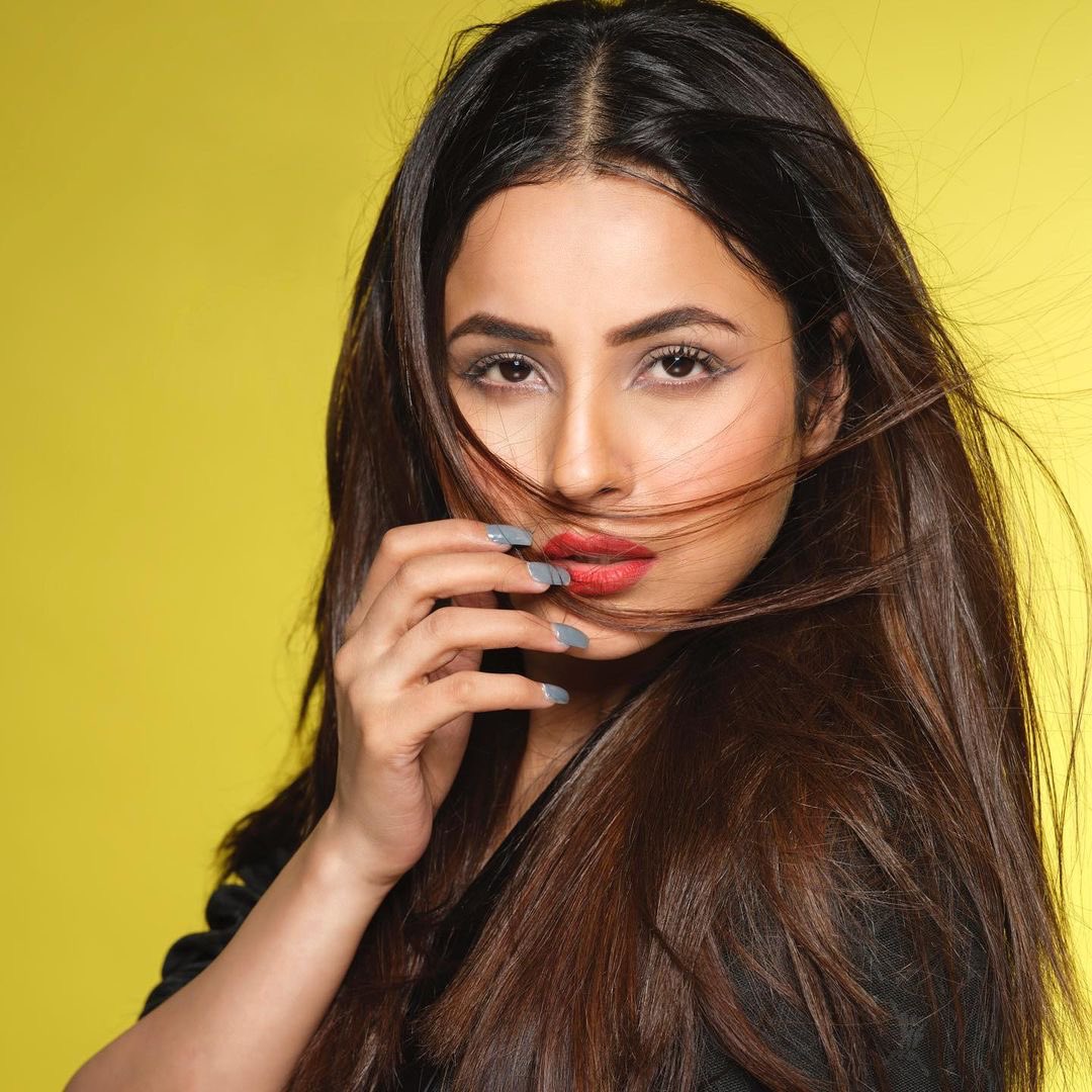 fashndfit's tweet photo. Shehnaaz Gill looks absolute stunner in this shoot!

.
#fashion #fashndfit #fashionblogger #fashionstyle #fashionista #fashionstyle #styleoftheday #fashionlover #ootd #ootdfashion #shehnaazgill #shehnazgill #shehnaazians #shehnaazkaurgill #stunner #gorgeous https://t.co/ZvLo3DTBHT