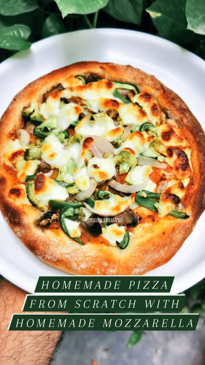 manasmukul's tweet photo. It's Pizza Time

Homemade Pizza from scratch with Homemade Mozzarella 

#foodporn #foodie #TheJokerCooks #MaaDaPutt #pizza #pizzalover #mozzarella https://t.co/dYilB6ZWpK