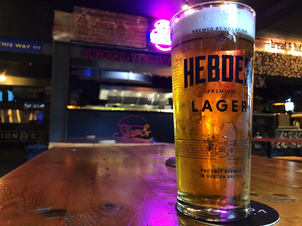 Tom 🦇 tweet media