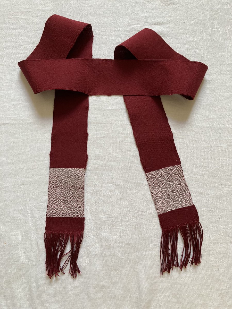 BeneficeYardley's tweet photo. Wonderful stole woven by a talented parishioner for Rev Morna to use during home communions. The pattern is the star of Bethlehem. ⁦@CreatedWithHope⁩ https://t.co/O72ZjQBxew