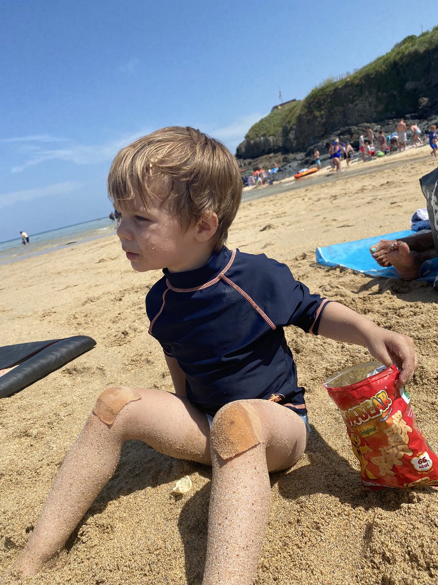 Shelley_Marie86's tweet photo. Spent a couple of hours at the beach with the little man whilst the girl child was at school. #beachdays #HeatWave2021 #cornwall #beachlife #sendicecream #andcider https://t.co/w1tAVyRTom
