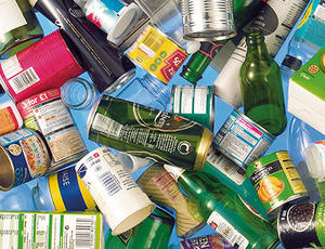 lezley4tern's tweet photo. We said in our manifesto that the third bin for glass, plastics and tin cans would be free of charge and available to all residents of #Shropshire if they want one. This has not changed. Tomorrow's @shropcouncil Cabinet Meeting will confirm this. #lesslitter https://t.co/ljaxa621UG
