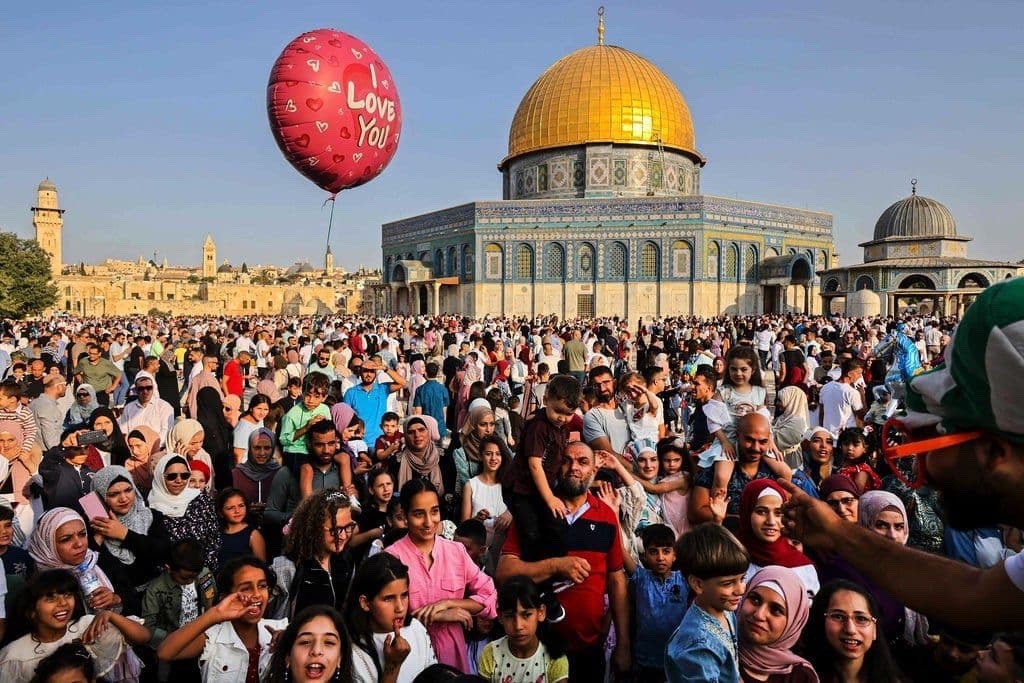 Aiye's tweet photo. We love life whenever we can 🇵🇸❤️ https://t.co/C996pHYQHN