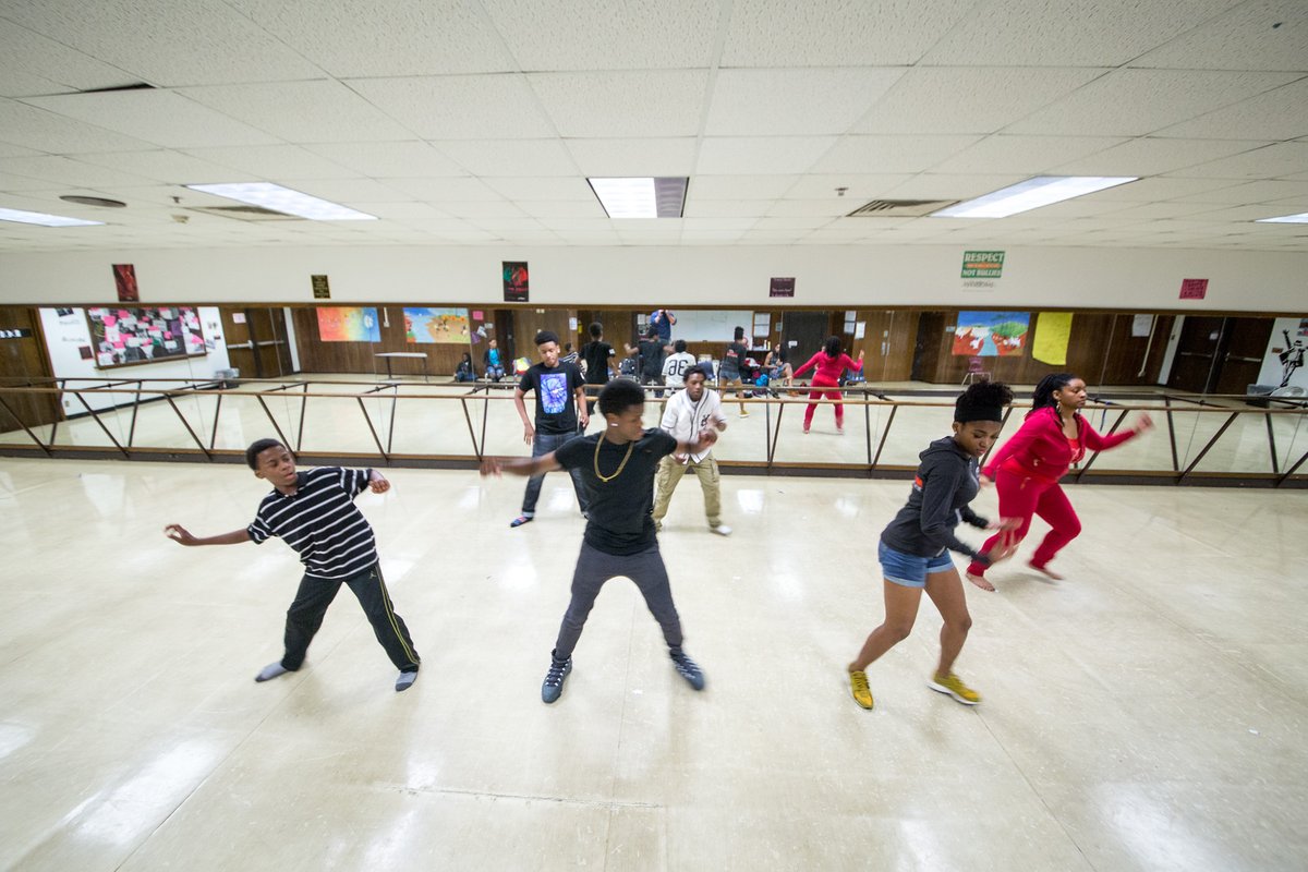Sign up today for Layers, a free MPS dance workshop focused on peeling back the layers of what we value in expression. Open to students going into gr. 9-12. Register today: docs.google.com/forms/d/e/1FAI…
